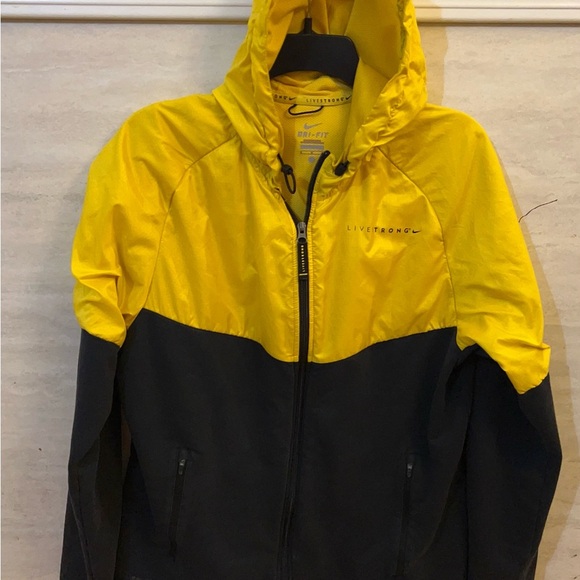 Nike Live Strong Lance Armstrong Dri-Fit Vibrant Yellow and Black Windbreaker - Picture 1 of 9